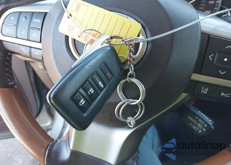 2016 Lexus Es 350 z USA, uszkodzony, nr VIN JTHBK1GG2G2236948